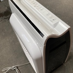 空気清浄機　シャープ 2018年製の画像