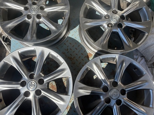 トヨタ　純正　ハリアー　30系　アルミホイール　１８インチ　５穴　＋３５　P114.3　4本セット