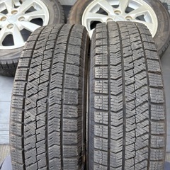 良品‼️ダイハツ純正14インチ　24年‼️BRIDGESTONEスタッドレス　4本⭐️の画像