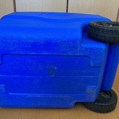 Coleman  タイヤ付きクーラーボックスの画像