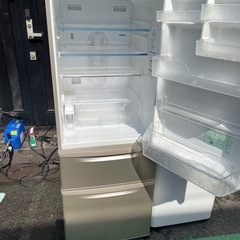冷蔵庫と洗濯機2セットの画像
