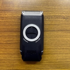 (美品)ブラウンモバイルシェーバー(電動髭剃り)の画像