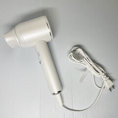 【美品お買得】 パールホワイトのヘアドライヤー★ヤマダオリジナル YBH11DMの画像