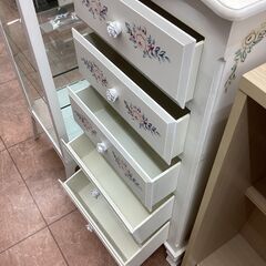 🎀5段ローチェスト🎀アンティーク🎀輸入家具🎀2276の画像