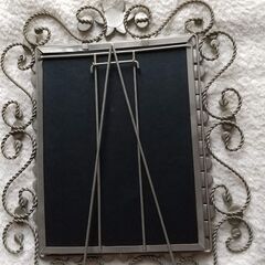 ちょっとレトロな鏡の画像
