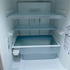冷蔵庫TOSHIBA 330L GR-M33S  配達要相談の画像
