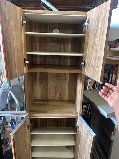 大阪❗️♻️エコマックス♻️配送も可🙌⭕️「10」ミラー付 収納棚