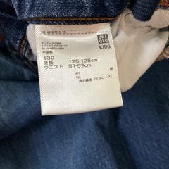 ユニクロ　130デニム　120黒サロペットの画像