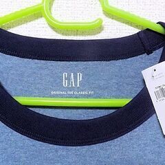 【新品】GAPクラシックフィット  クルーネックTシャツ　Ⅼサイズの画像