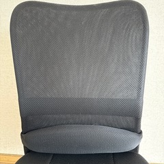 【無料】デスクメッシュチェアーの画像