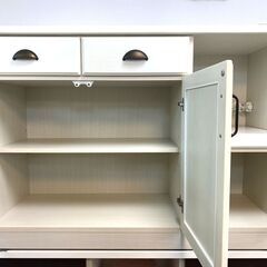 ♪キッチンカウンター ニトリ ミランダ2 120 WH ♪フレンチカントリー調で貝デザインの取手が可愛い♪の画像