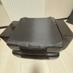 回転式座椅子幅760✕奥行600～1000✕高さ570~820mm 座面の高さ約180mm
の画像