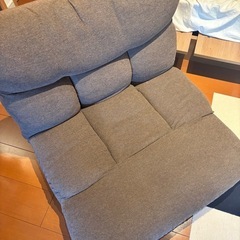 ニトリ　座イスの画像