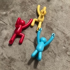 Umbra カラフル フィギュア型フック 3個セットの画像