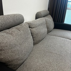 3人掛けソファー•コタツテーブルセット　の画像