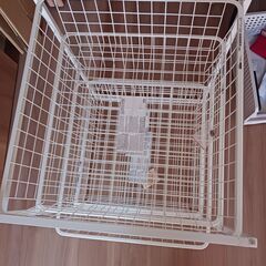 IKEAのラック（ヨナクセル）の画像