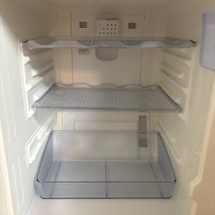 シャープ冷蔵庫の画像