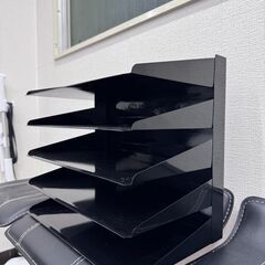 書類ラックの画像