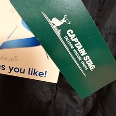 タグ付きた🏷️CAPTAIN STAG ブラックジャケット LLの画像