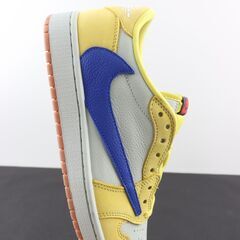 新品未使用 ナイキ　トラヴィス・スコット スニーカーの画像