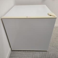 【無料／引き取り限定】小型冷蔵庫 50L／U-ING UR-D50F（2013年製）の画像