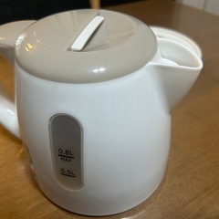電気ケトルの画像