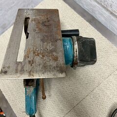 マキタ】 7号 カッター 4107R 100V 15A コンクリートカッター 電動工具 切断機 コンクリート 石材 工具 給水装置使用 A0116の画像