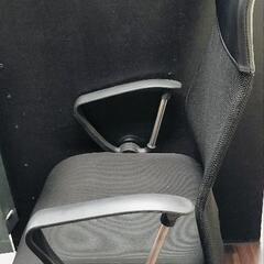 オフィスチェア　パソコンチェア　椅子の画像