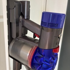 Dyson ダイソンコードレス 掃除機➕スタンドの画像