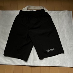 adidas(130サイズ)セットBの画像