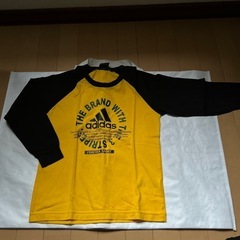 adidas(130サイズ)セットBの画像