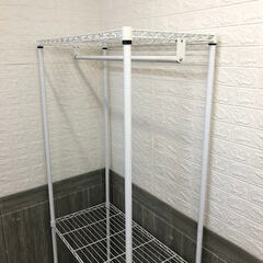 ss7570➁　メタルハンガーラック 3段 90×45×185cm ホワイト キャスター付 ハンガー付 白 ワードローブ ハンガーラック メタルラック ワイヤーラック スチールシェルフ オープンシェルフ 金属製 洋服掛け ハンガーラック 中古の画像