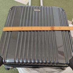 スーツケースの画像