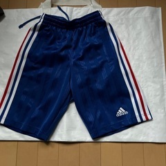 adidas(130サイズ)セットCの画像