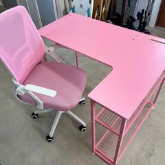 【ほぼ新品】デスク＆チェアセットで2000円！の画像