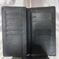 ルイヴィトン エピポルトカルトクレディ M63212 LOUISVUITTON 二つ折り長財布の画像