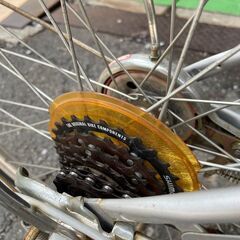 26インチ 自転車 6段階変速付き ママチャリの画像