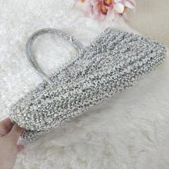 美品ANTEPRIMA保存袋付き リボン編み込みワイヤーバッグ シルバーの画像