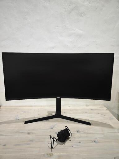 美品　34インチウルトラワイド曲面モニター