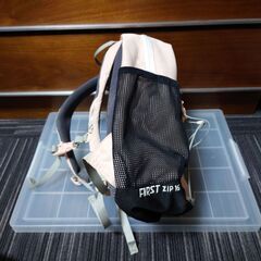 マムート　薄ピンク　リュック　FIRST ZIP 16　キッズ　子供の画像