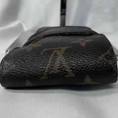 LOUISVUITTON ルイヴィトン モノグラムキャンパス LV多用途ケースの画像