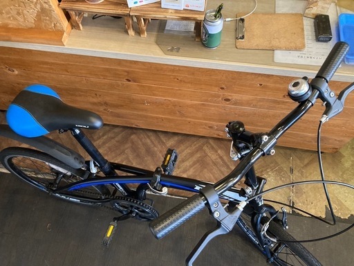 【SALE！7月末まで防犯登録無料！後輪チューブ新品！】高さ調整可能　シングルギア　20インチ折りたたみ自転車　マットブラック×ブルー