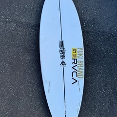 JS ショートサーフボードの画像