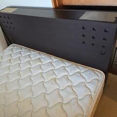 セミダブルベット　マットレスはFRANCEBED　の画像