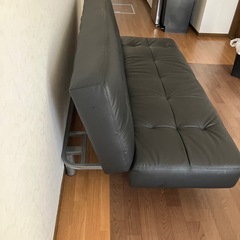 【運び出してくれる方限定】3人掛けソファベッド（黒）の画像