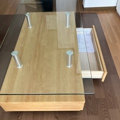 　　　【運び出してくれる方限定】ガラステーブルの画像