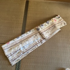 目隠しカーテン1枚と丈の長い暖簾2枚　セットでの画像