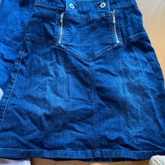 セシルマクビー、NICE CLAUP、他３枚の画像