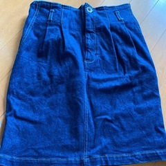 セシルマクビー、NICE CLAUP、他３枚の画像