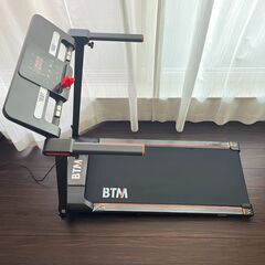 美品☆稼働時間少ない☆BTM ランニングマシン ルームランナー 静音設計 MAX12km/h  MS311883の画像